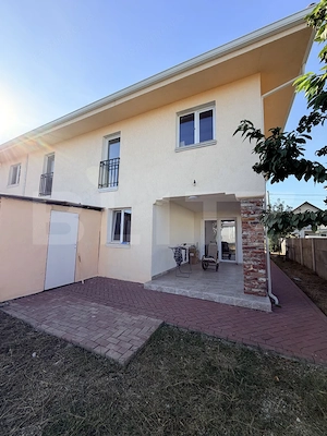 Duplex cu 130 mp utili și curte generoasă, în Dumbrăvița  - imagine 12