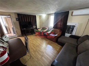 Nou! Casa 146 mp, teren 628, zona T. Vladimirescu! - imagine 17