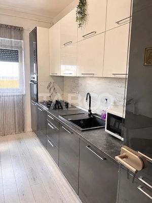 Apartament decomandat la parter 3 camere balcon Cartier Arhitectilor - imagine 5