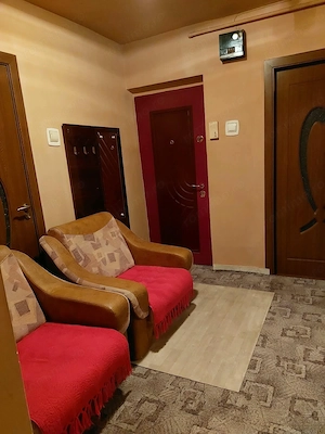 Apartament 3 camere & 2 bai | decomandat | zona George Enescu - imagine 3