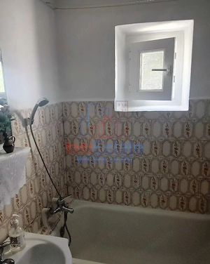 Apartament 2 camere - Nicolina, 51 mp, decomandat, parter - imagine 5