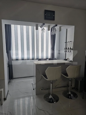 Garsoniera moderna 25 mp, renovata si mobilata complet, etaj 1 – Zona Centrala - imagine 8