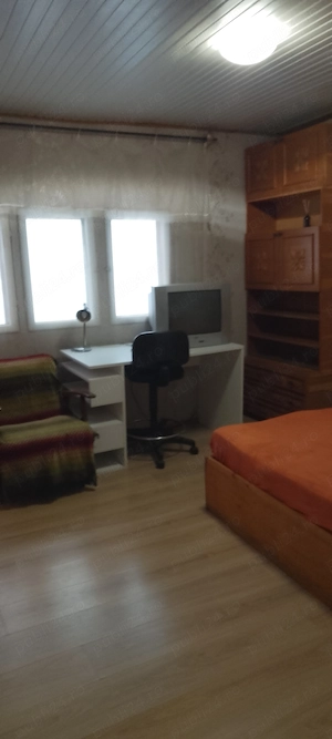Camera cu cheltuieli incluse pentru fete