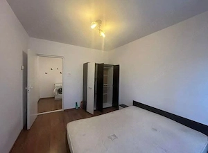 Apartament 2 camere semidecomandate+ balcon, et. 4/10 cu lift, zona Hipodrom 3 - imagine 3