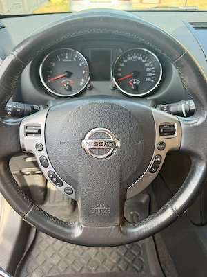 Nissan Qashqai (Benzină + GPL) 2012 - imagine 6
