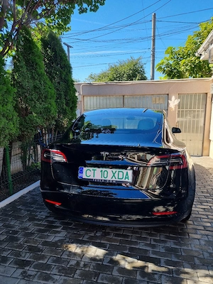 Tesla Model 3 SR+ - imagine 8