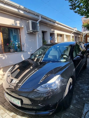 Tesla Model 3 SR+ - imagine 5