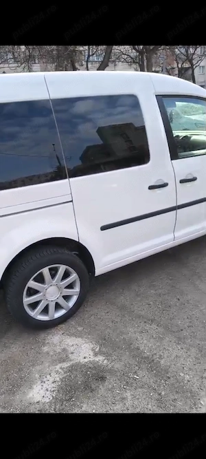 VW Caddy  1.6 TDI - imagine 6