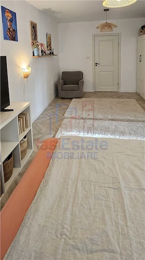 Apartament cu 2 camere, 60 mp, boxa, de vanzare in Baza 3 - imagine 3