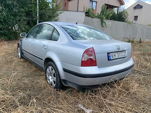 vand renault clio dezmbrez  - imagine 5