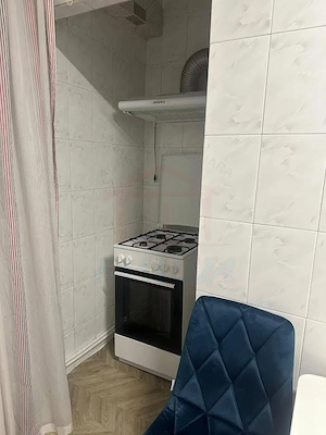  APARTAMENT CU 3 CAMERE DE ÎNCHIRIAT – MICRO 20 - imagine 7