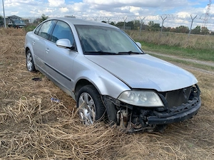 vand renault clio dezmbrez  - imagine 8