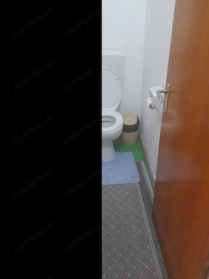 Închiriez apartament cu 4 Camere