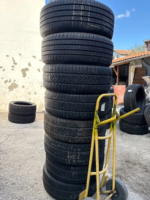 245-45-20 pirelli