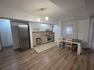 apartament 3 camere copou  - imagine 3