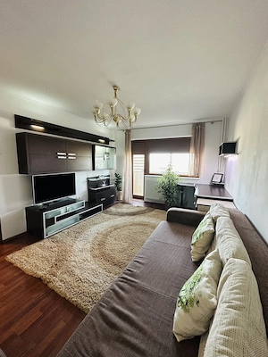 Apartament 3 camere zona Campus-Sat Vacanta - imagine 3