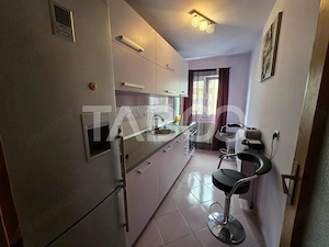 Apartament decomandat de vanzare etaj intermediar lift Vasile Aaron  - imagine 6