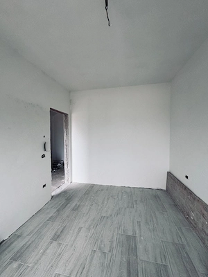 MT263 Duplex 4 camere, de VANZARE, la asfalt, Mosnita Noua, toate utilitatile - imagine 3