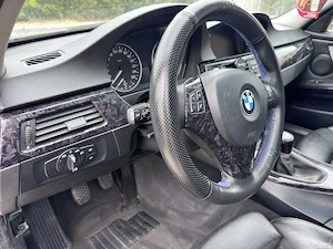 Bmw 320D E90    Xenon    Trapa    Navigație mare    4500 euro  - imagine 8