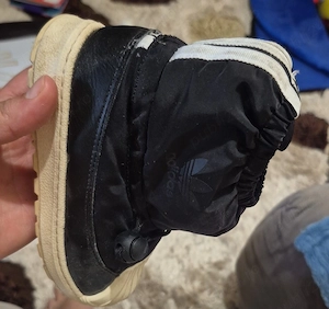 Ghetute iarna adidas