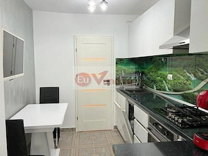 Apartament 3 camere de inchiriat, Tiglina 3, B-uri, etaj 1, renovat recent - imagine 3