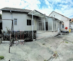 Casa lângă Lic.Pedagogic Caransebes - imagine 3