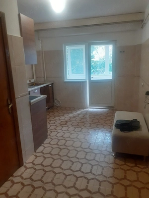Apartament nemobilat 4 camere ultracentral - imagine 3