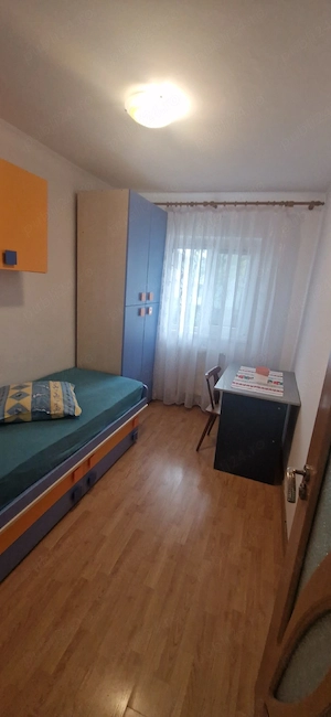 Vand apartament cu 3 camere decomandat - imagine 7