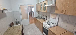 Vand apartament cu 3 camere decomandat - imagine 2