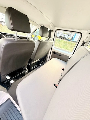 Volkwagen Transporter Dokka 6 Locuri 2020 - imagine 13