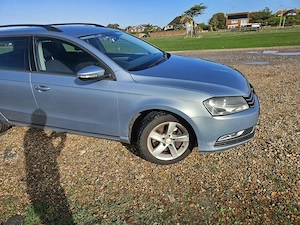 VW Passat 1.6 tdi volan dreapta UK - imagine 3