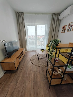Proprietar inchiriez garsoniera spatioasa, Prima inchiriere, 15 min de metrou Berceni - imagine 4