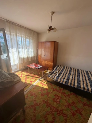 Garsonieră decomandata, 35 mp , etaj 2/4, zona Lapus Arges, vizavi de  Sucpi