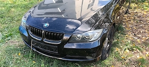 Dezmembrez BMW E90 motor N47  - imagine 2