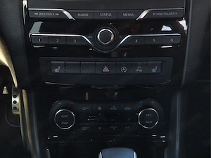 Infiniti Q30 S 2.0t 210 CP 2016 4x4 Automat,Sport City Black,Led,Piele,Navi,PDC,Panoramic,Jante 19". - imagine 11