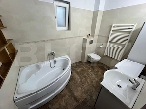 Apartament la casă cu 3 camere decomandate, în Dâmbul Rotund - imagine 4