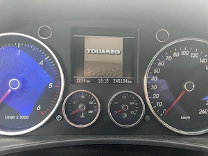 Vând Volkswagen Touareg R-LINE 4x4 - imagine 4