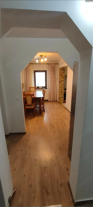 apartament 2 camere cash sau Rate La Notar(cu avans) , decomandat ultracentral, langa Catedrala mare - imagine 6