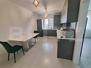 Apartament 3 camere, 64mp, etaj 1, la cheie, parcare, zona Vivo - imagine 2