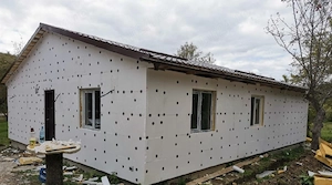 Execut case modulare panou sandwich sau din lemn 