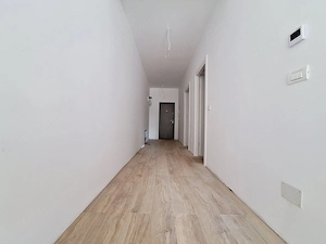 Bloc nou finalizat.55 mp.Clima.Rulouri electrice - imagine 11