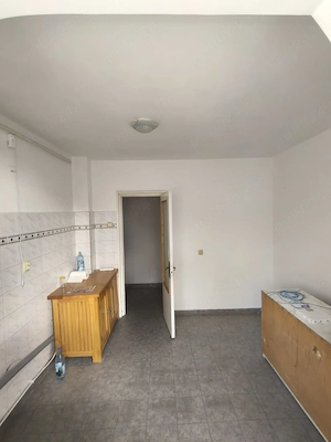 3 camere 71m Calarasi Proprietar - Bloc Turn etaj 2 Viziru1 Calarasi intrare Braila liber centrala - imagine 2