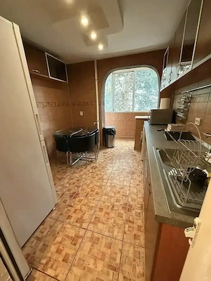 Giulesti - Crângași, apt. 3 camere stradal - imagine 4