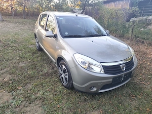 Dacia Sandero 1.5 dCi diesel, an 2012