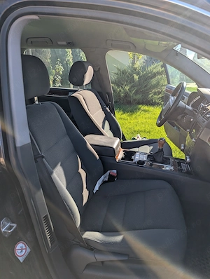 Volkswagen Touareg  - imagine 7