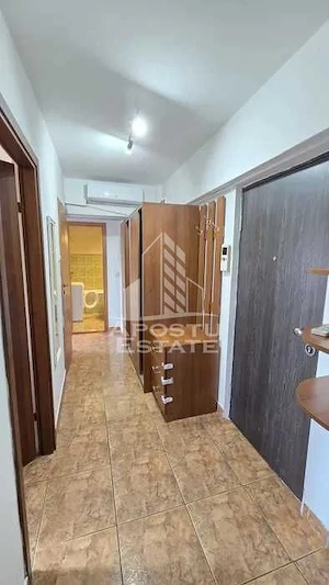 Inchiriez Apartament 2 camere/zona Vlaicu/72mp - imagine 6