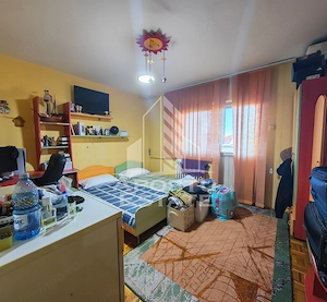 Apartament cu 4 camere, 2 bai, de vanzare, zona Soarelui - imagine 8