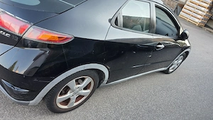 Honda Civic 2008 | 1.4 i-DSI 83 CP , GAZ LANDIRENZO 2032| Import Italia | Proprietar - imagine 4