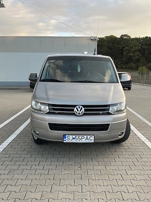 Volkswagen Caravelle Long T5 2.0 TDI 140 CP 4Motion   2013   8+1 locuri - imagine 2