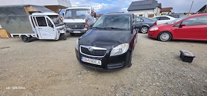 Vând Skoda Fabia